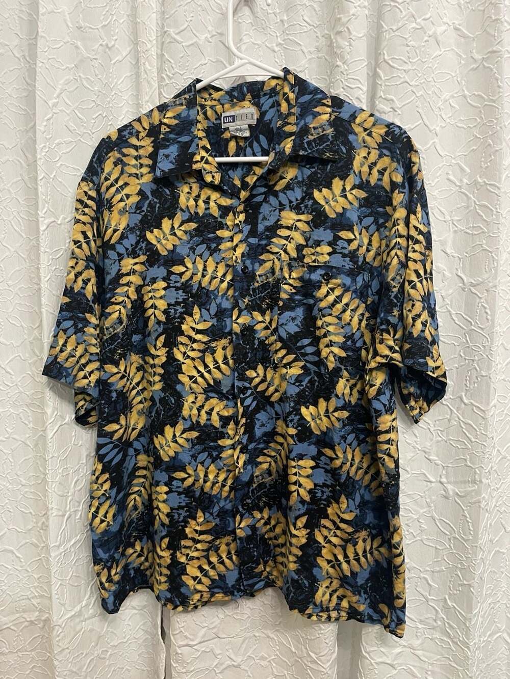 VTG Untied Hawaiian Shirt Size L Blue Yellow Leaf Print Rayon Short Sleeve